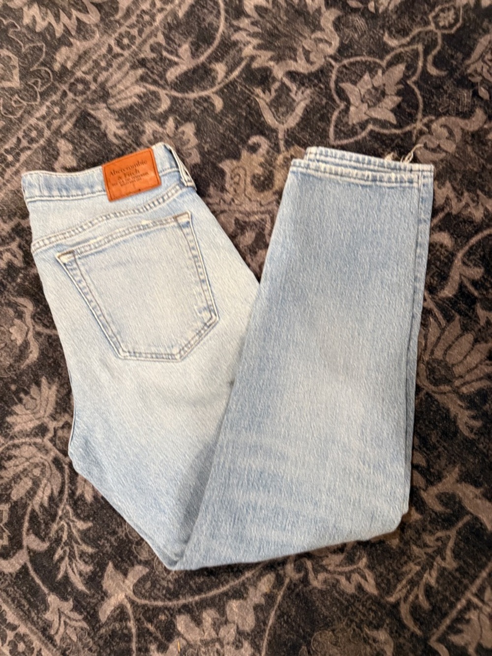 Abercrombie & Fitch Light Blue Straight Leg Jeans Sz. 32x32